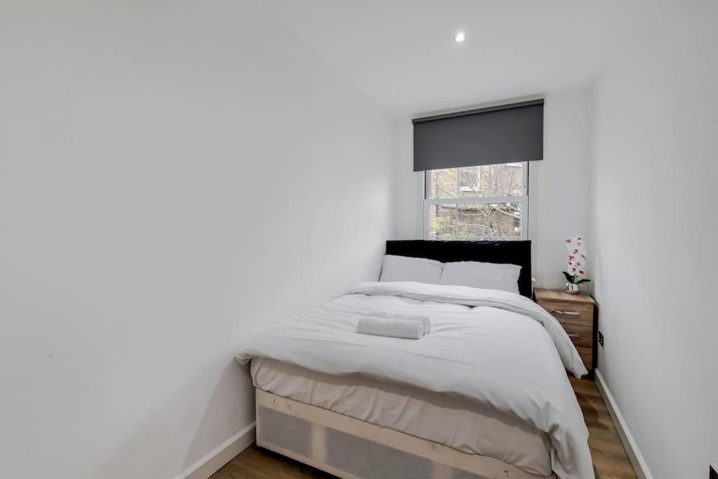 Flat 5 Mornington Crescent, 2 Bedroom, 1 Bathroom Flat Лондон Екстериор снимка